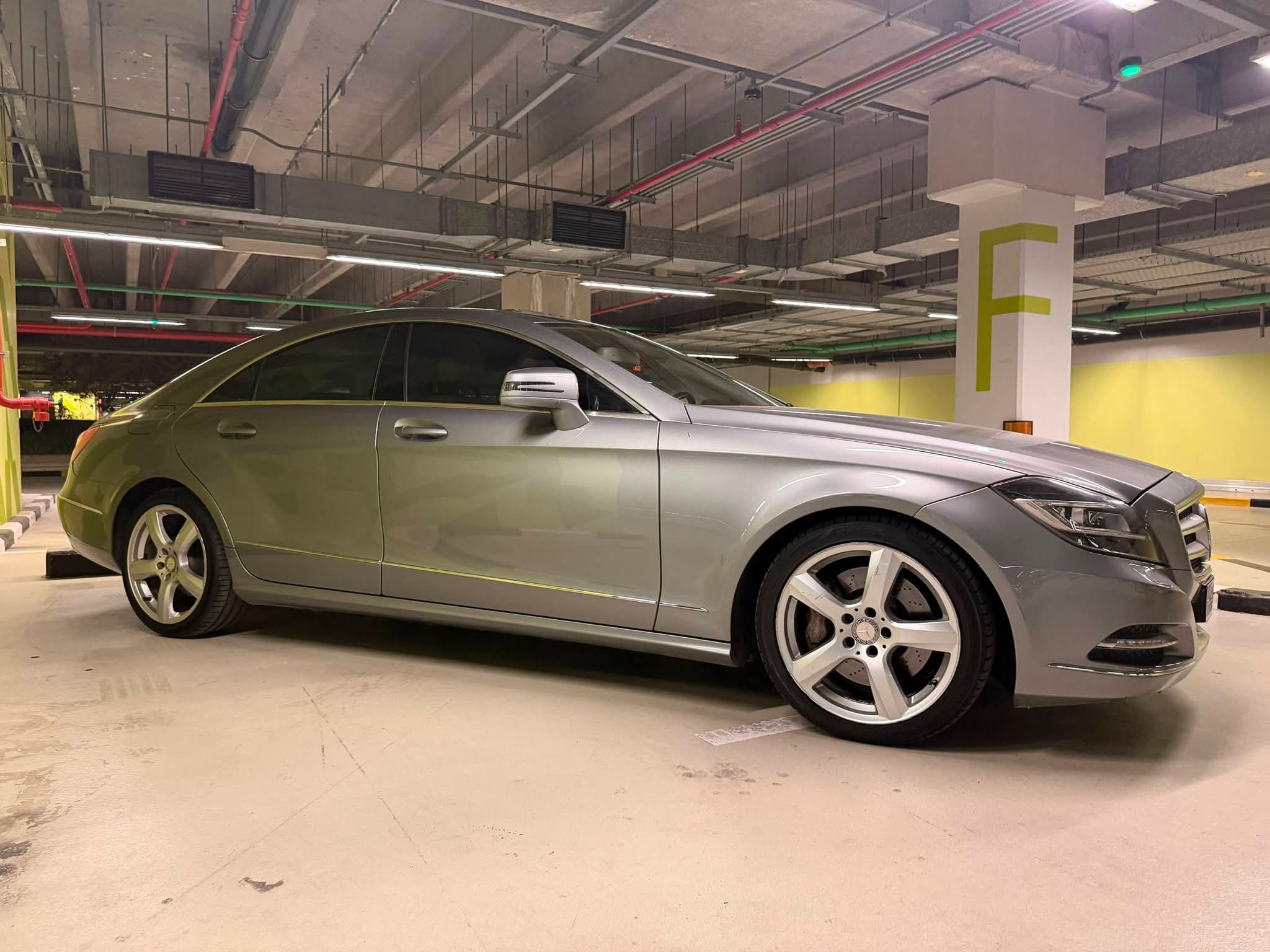 للبيع سياره مرسيدس CLS  350 مديل ٢٠١٣ - صورة 3