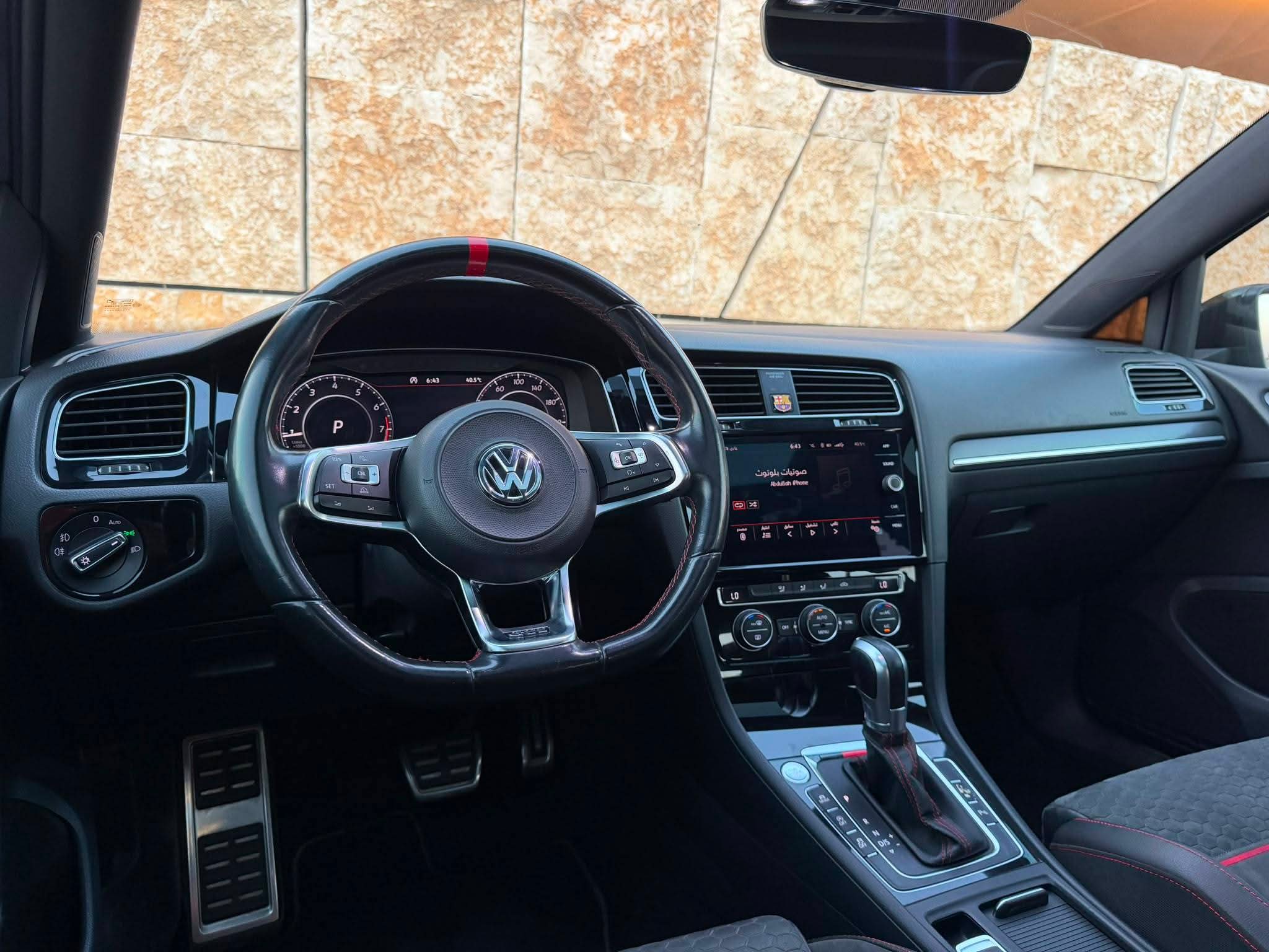 للبيع سياره جولف GTI مديل ٢٠١٨ - صورة 8